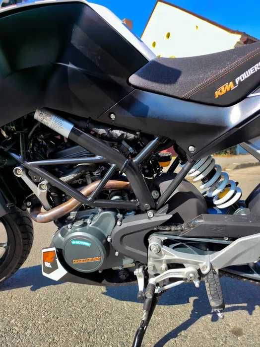 KTM Duke 125 2015 A1 ABS stare impecabila