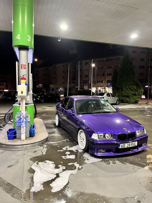 Bmw e36 318i sedan 1996