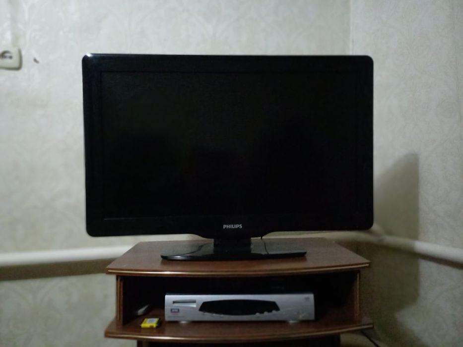 Продам телевизор Philips