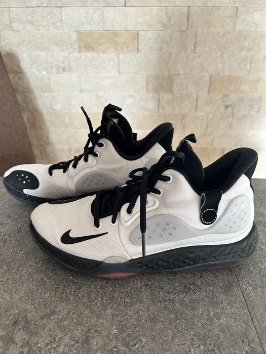 Кецове Nike - спортни