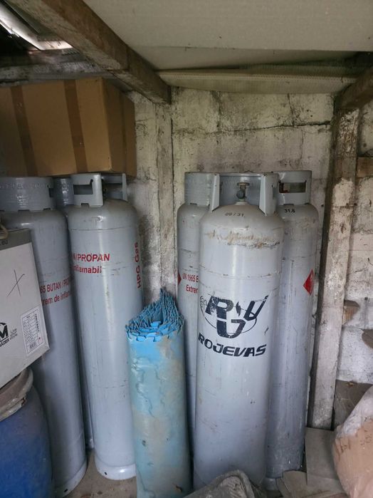 Vand Butelii Mari Gaz GPL pentru Centrale Termice, Volum 84L