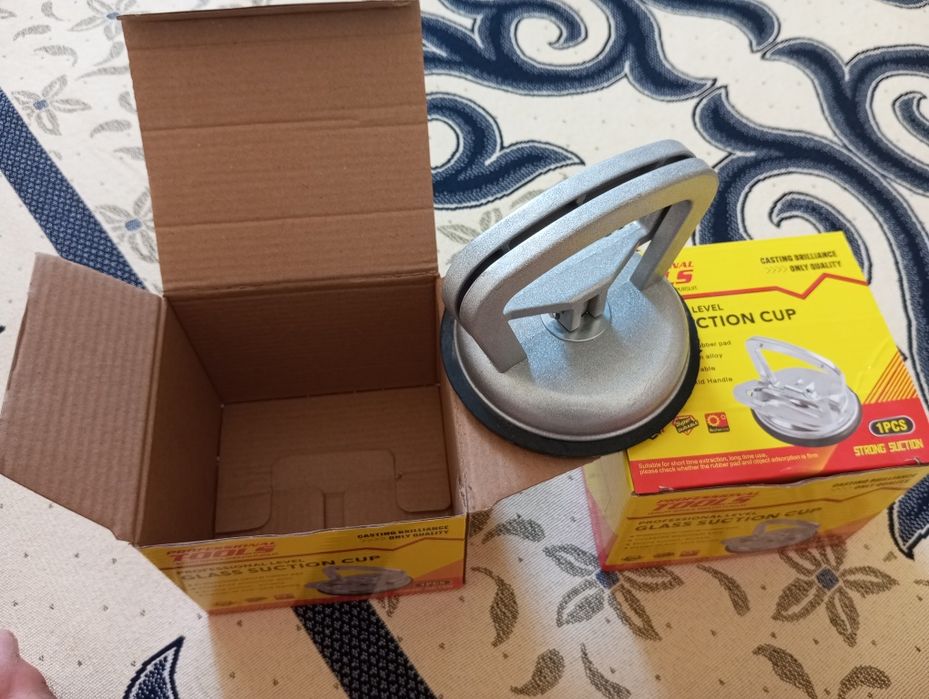 Стекло кафел держатели сатылады 2шт 10мың новый