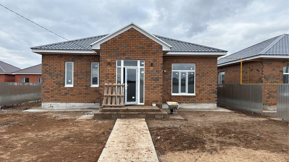 Продам дом Асан мкр Юго-Восток 1054