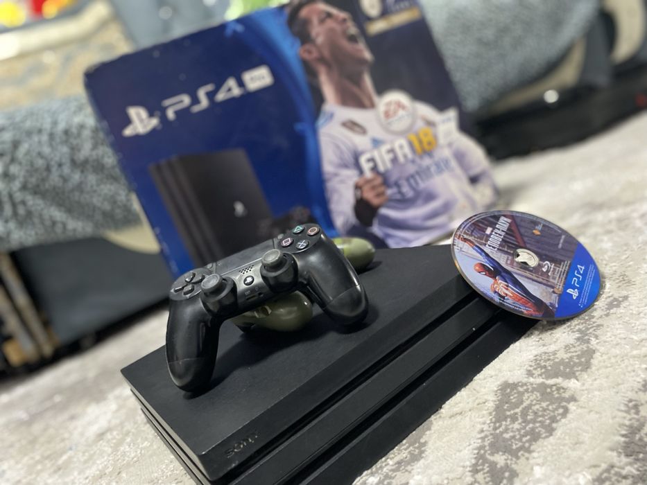 Продам пс4 про/ps4 pro 1tb