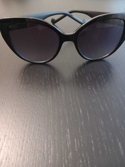 Слънчеви очила 3 на цената на 2