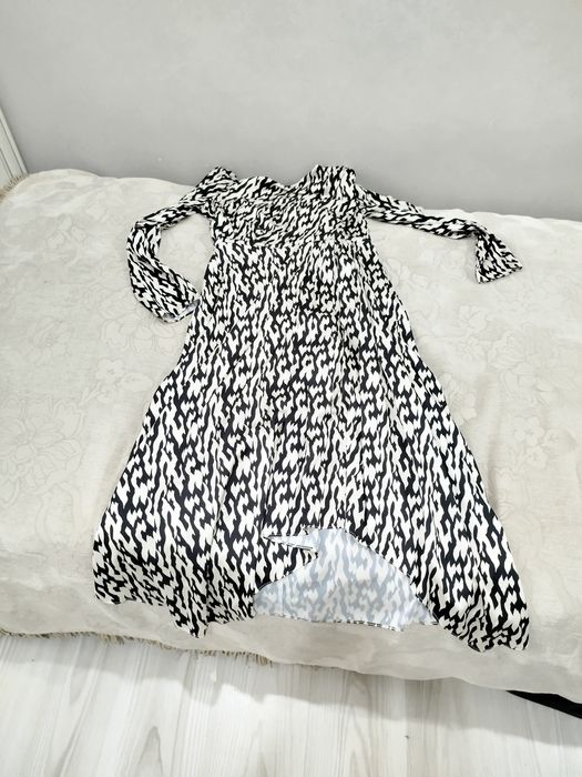 Платье женское универсальный