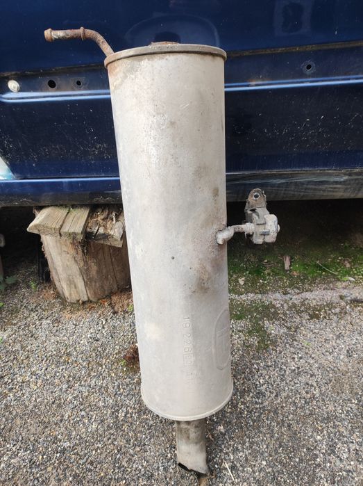 Задно гърне за Пежо-307