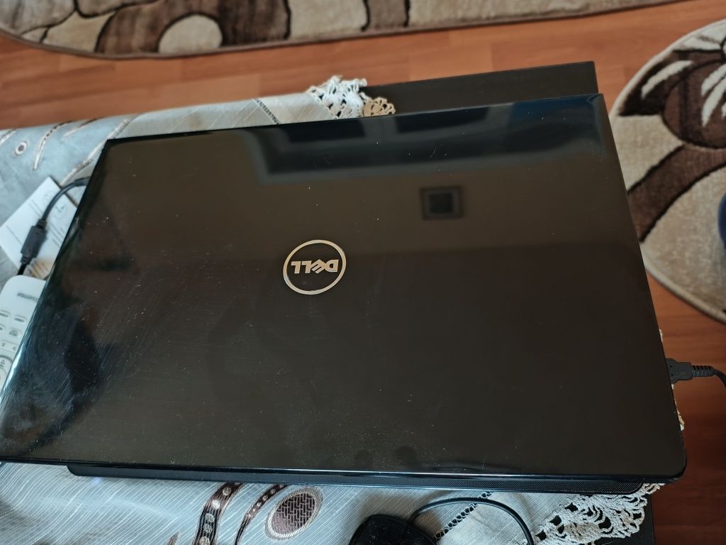 Laptop dell inspiron core I5 5000 series