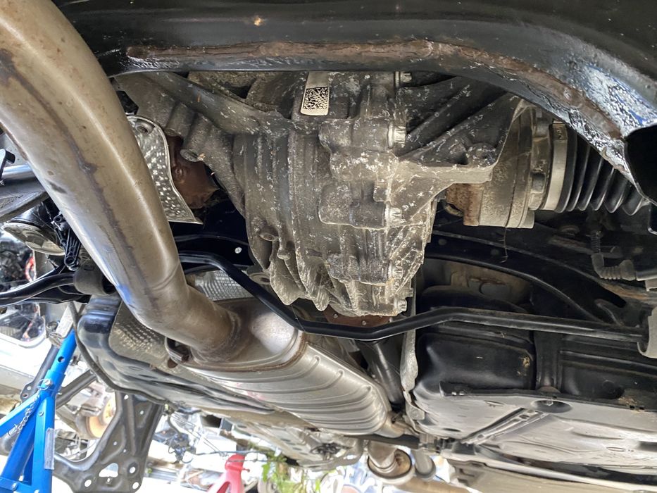Punte spate Audi A4 B9 Quattro Avant, break