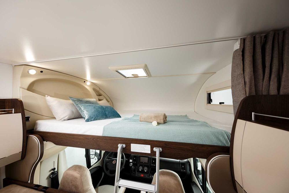 Autorulota premium 6 locuri