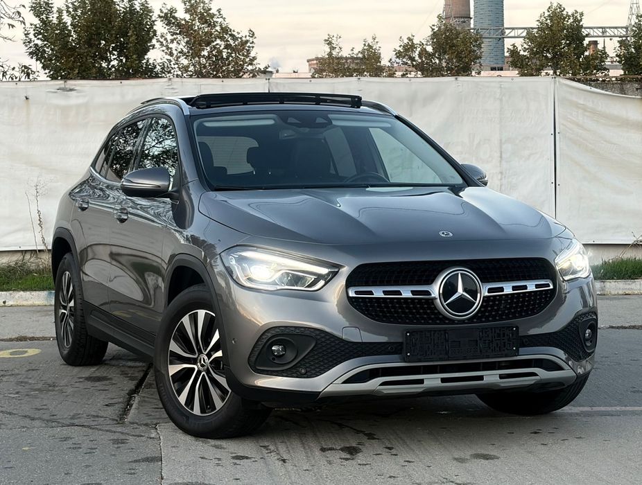 Mercedes-Benz GLA Full/Model 2022/ 83.000 km/Panoramic/Impecabila
