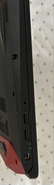 Laptop gaming acer predator helios 300