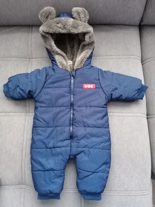 Чисто нов зимен гащеризон за бебе