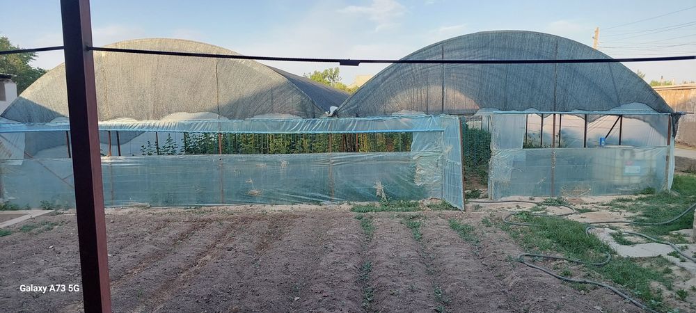 17 сотих ховли уй сотилади