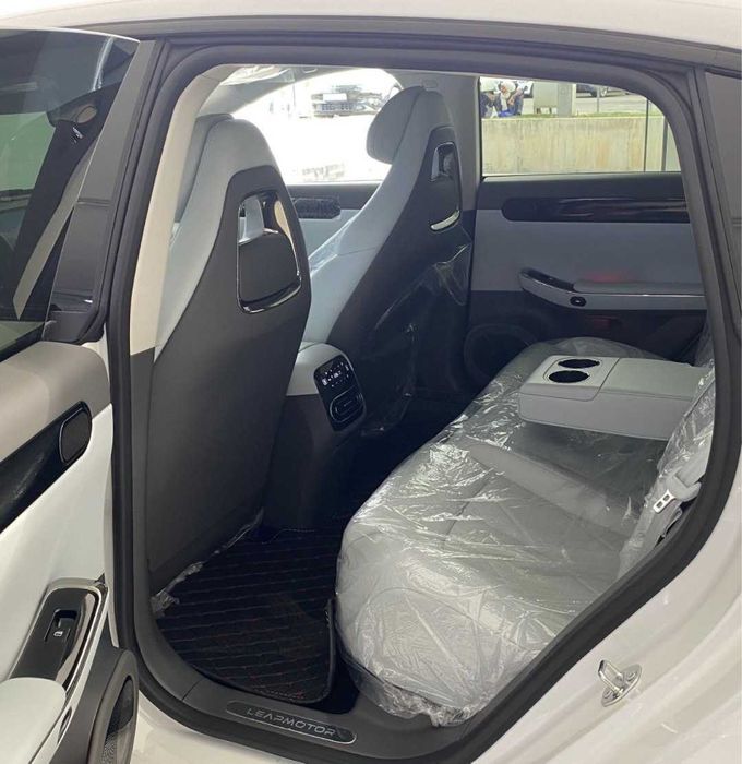 Leapmotor C01 gibrid 2025 va 2026yil