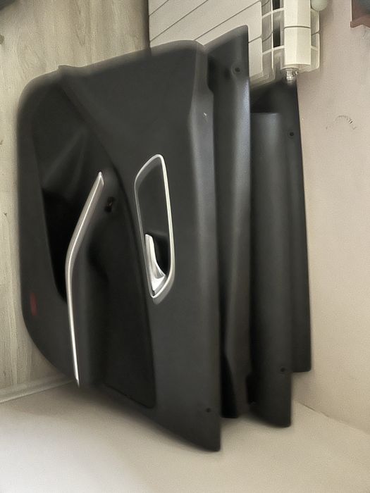 Предни седалки и кори за врати за Mercedes CLA X117