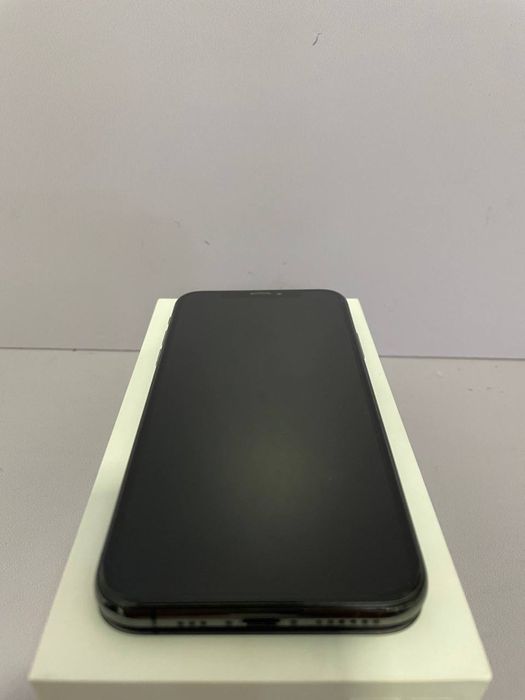 iPhone Xs  256гб / CA24225