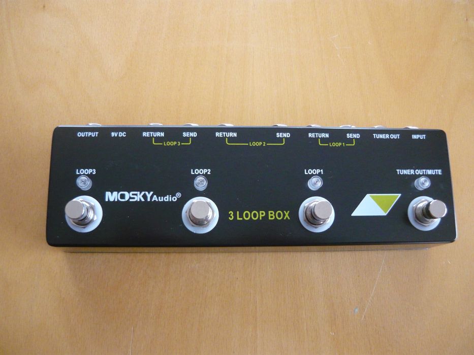 LOOP BOX- за командване на китарни ефекти.