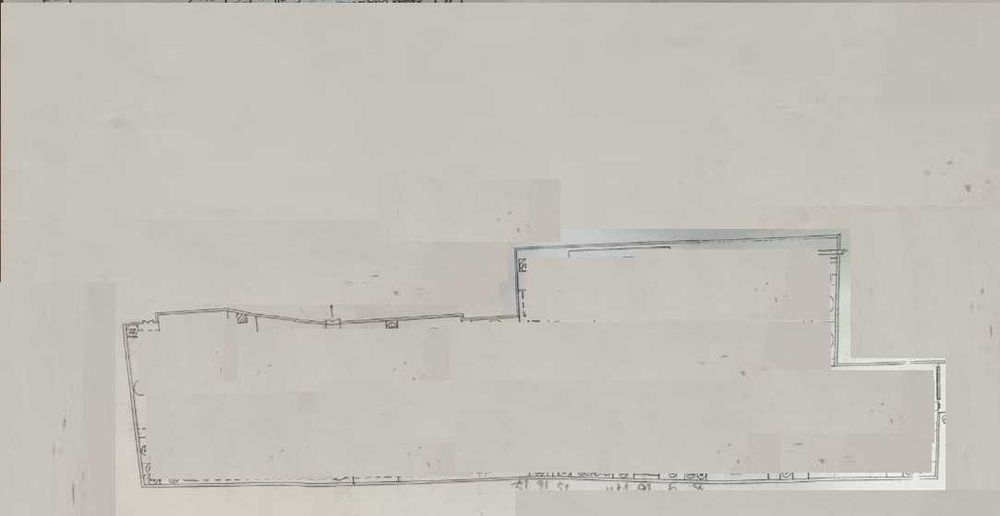 Yu  Продаётся база  - склады, цеха 5000м2, участок 2 гектара, торг