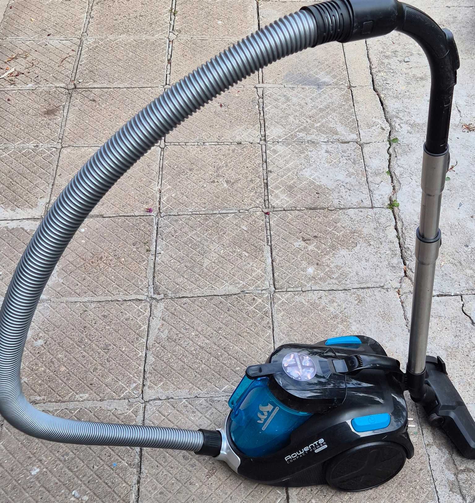 Прахосмукачка без торба Rowenta Compact Power Cyclonic