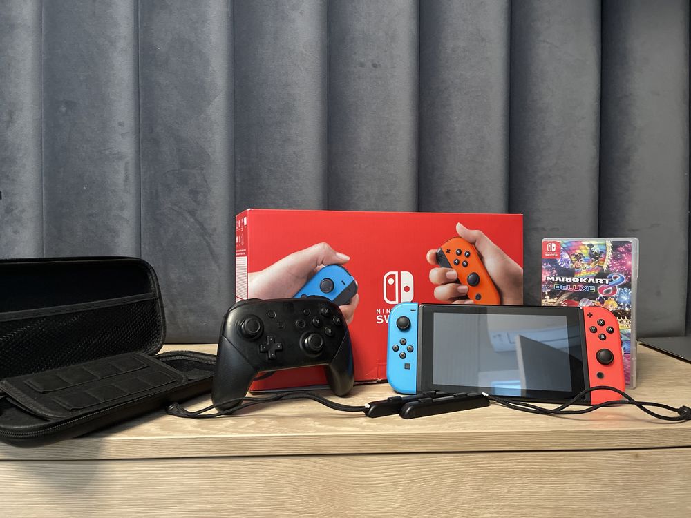 Nintendo Switch + accesorii