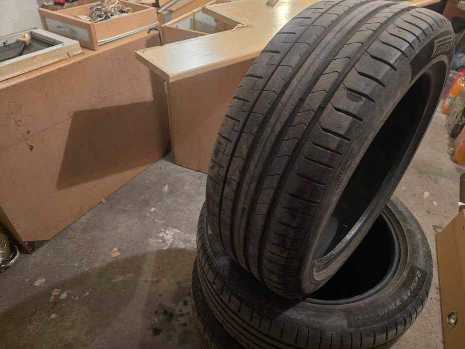 Pireli 245.45.18 dot20