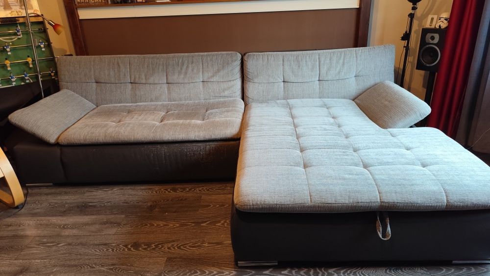 Coltar mare extensibil cu ladâ