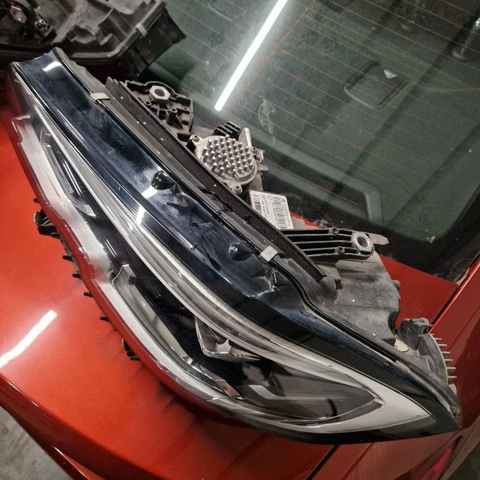 Faruri full led adaptiv far stanga dreapta bmw g20 g21