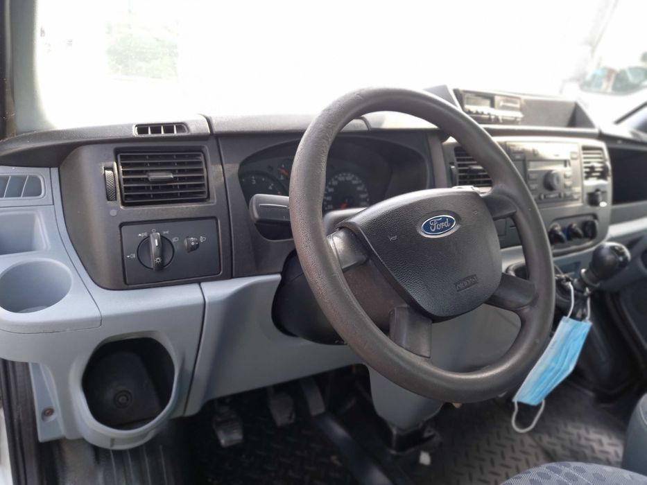 Autoplatforma FORD TRANSIT 115 CP