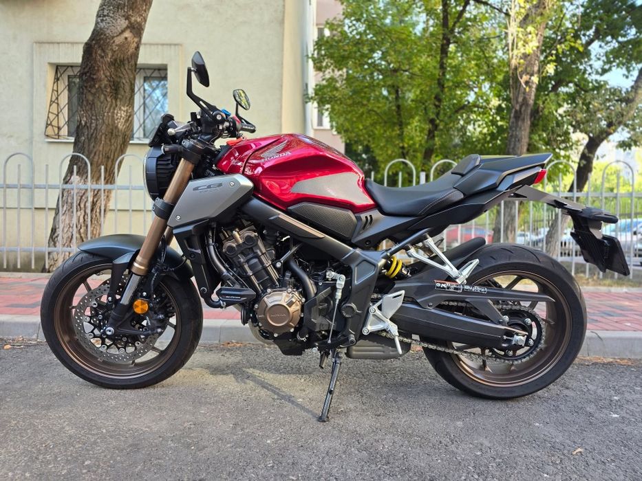Honda CB650R 2023