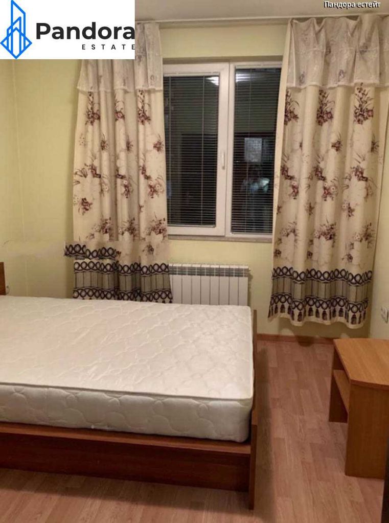 Продава се Тристаен апартамент в София, Люлин 10 - 87 кв.м за 2104 €/кв.м - Снимка #4