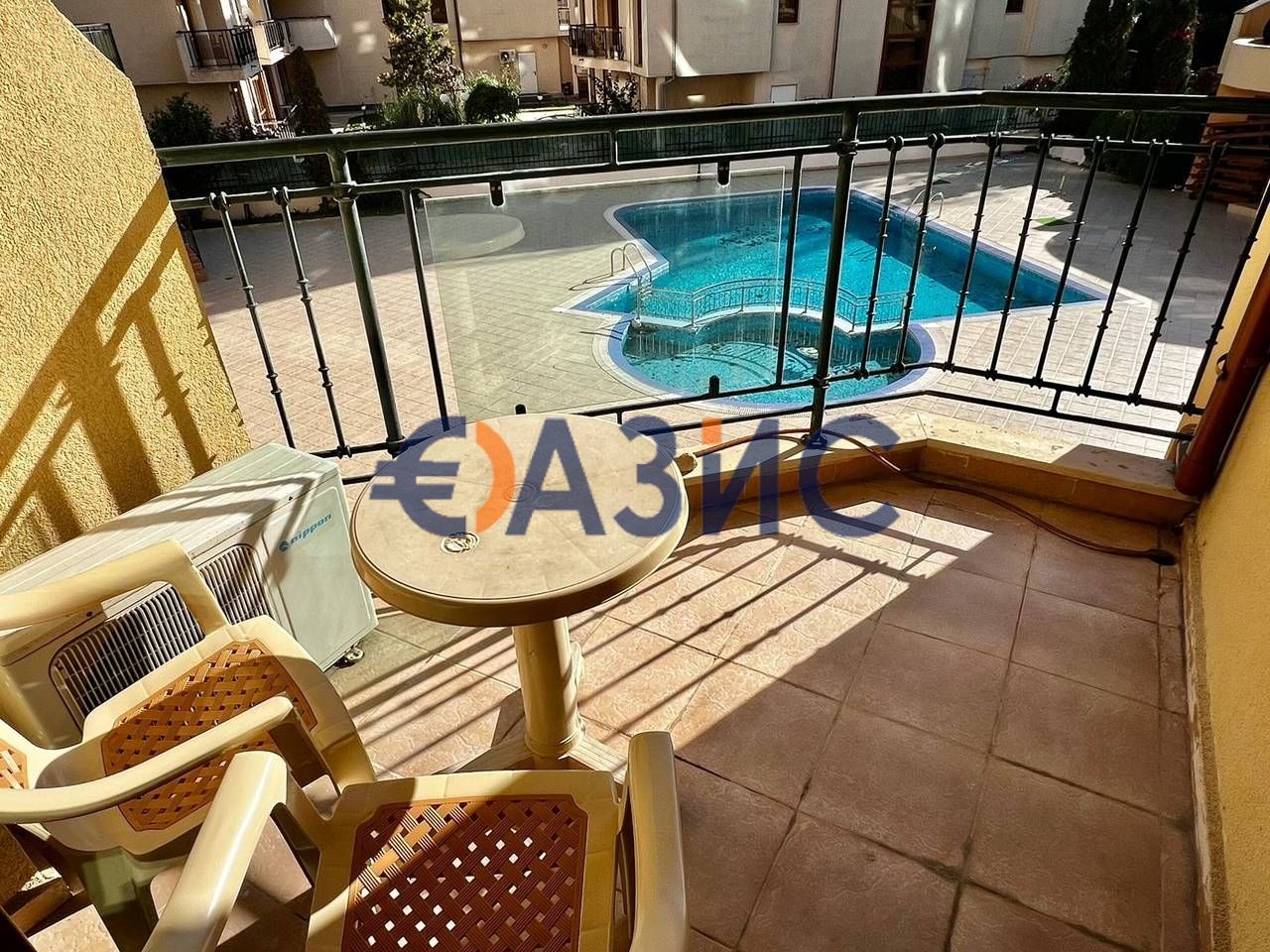 Продава се Двустаен апартамент в к.к. Слънчев бряг - 72 кв.м за 931 €/кв.м - Снимка #6