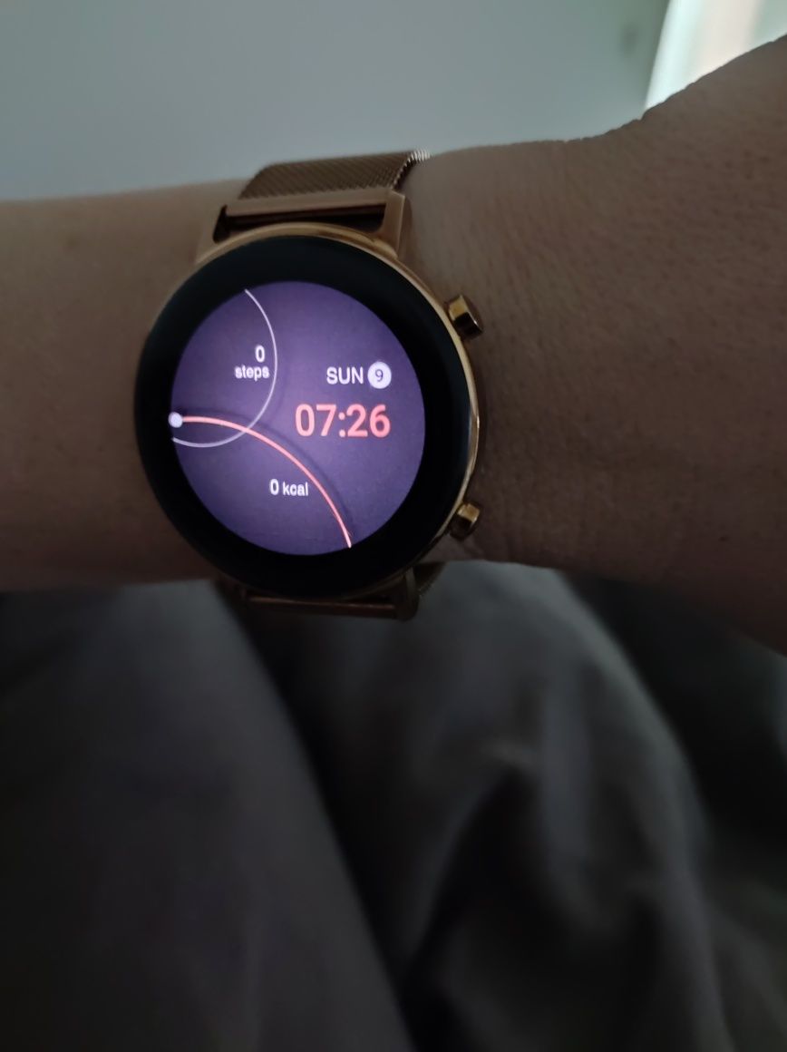 Смарт часовник huawei gt2