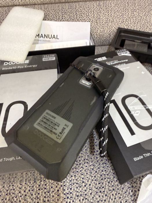 DooGee Fire 7 256gb 16gb Telefon santier mecanoc nou