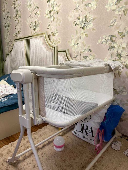 Детская электронная кроватка-колыбель