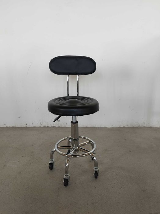 Пуфик для косметолог