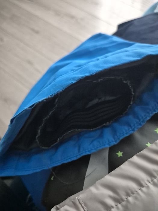 Combinezon schi MC Kinley, marime 110, potrivit pt 5-6 ani.