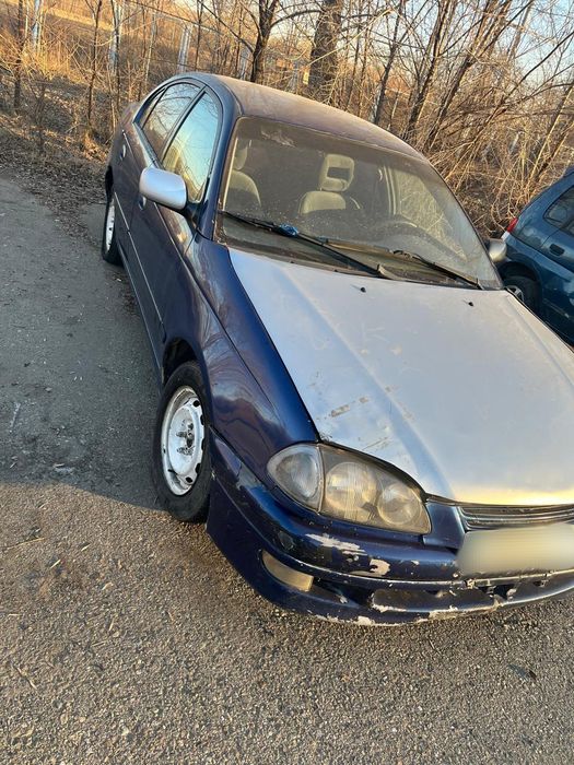 Продам Тойота Авенсис 1999 г.в.