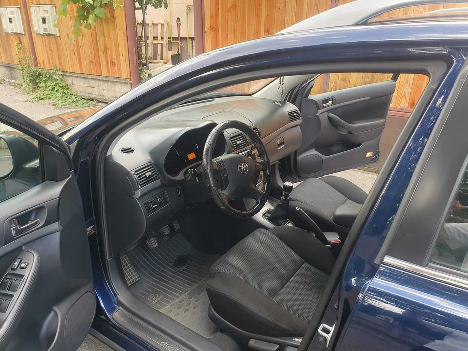 Toyota Avensis 2.0 D4D - primul proprietar