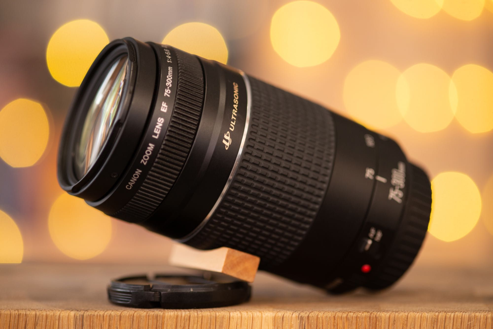 Canon 75-300mm f/4-5.6 III USM EF обектив Канон