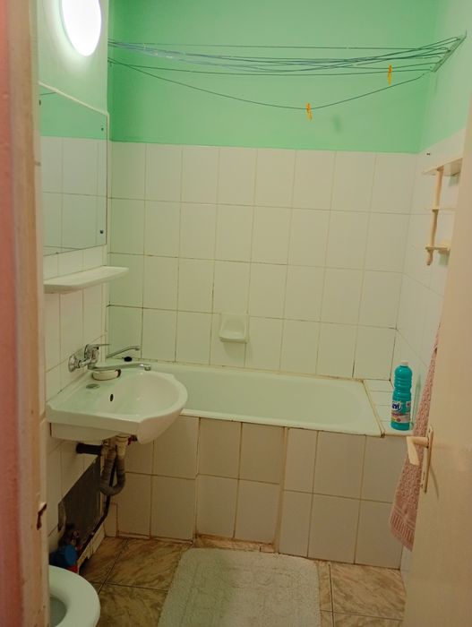 Garsoniera de închiriat