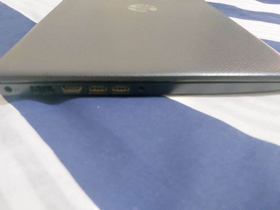 Ноутбук HP 15 срочно