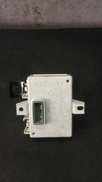 Modul navigatie renault laguna 3 bt0 1 280380655r 281139717