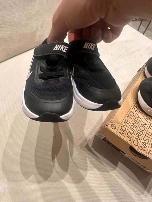 Продавам детски маратонки Nike Air Max Dawn 7C 13 cm, EUR 23.5