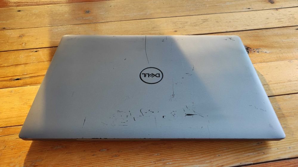 Laptop Dell Latitude 5520 procesor i5 1135G7