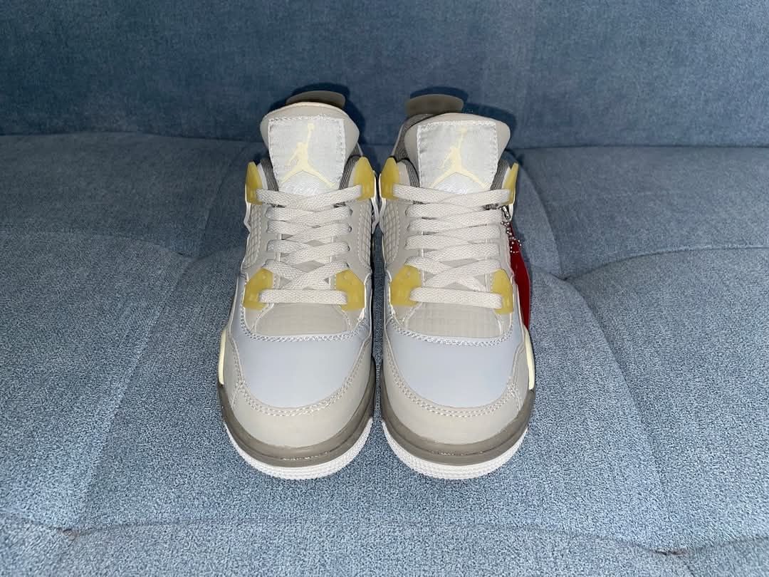 Încălțăminte NIKE Air Jordan Retro 4 nr 38