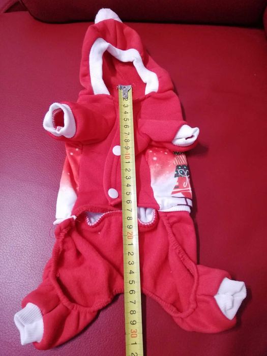 Vand haine noi pentru caini