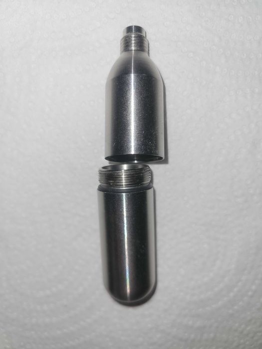 adaptor capsule co2 12gr si capsula co2 reincarcabila