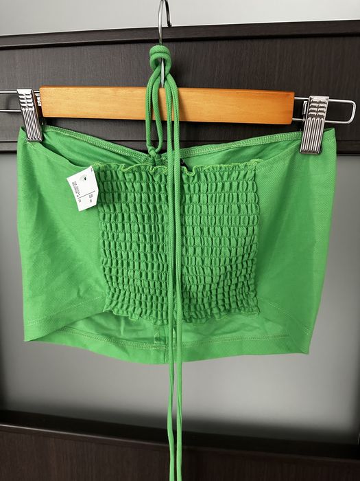 Top zara verde de tip halter mărimea M nou cu eticheta