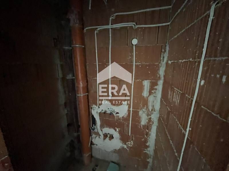 Продава се Четиристаен апартамент в к.к. Св.Св. Константин и Елена - 135 кв.м за 1963 €/кв.м - Снимка #8